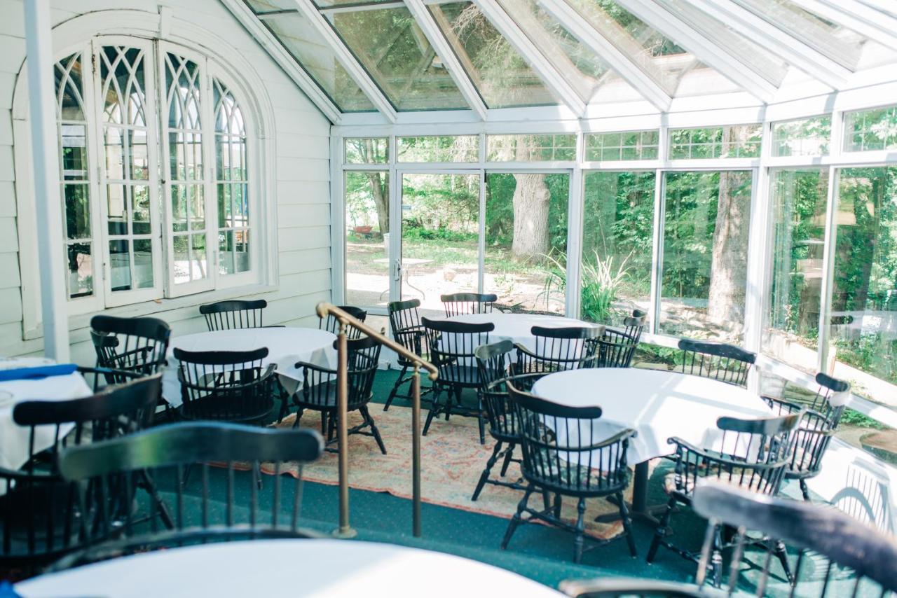 Benn Conger Inn Groton Екстериор снимка