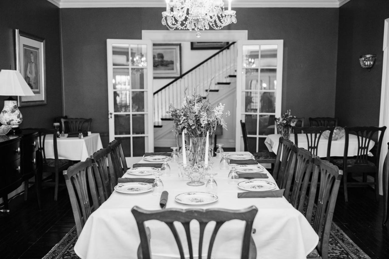 Benn Conger Inn Groton Екстериор снимка