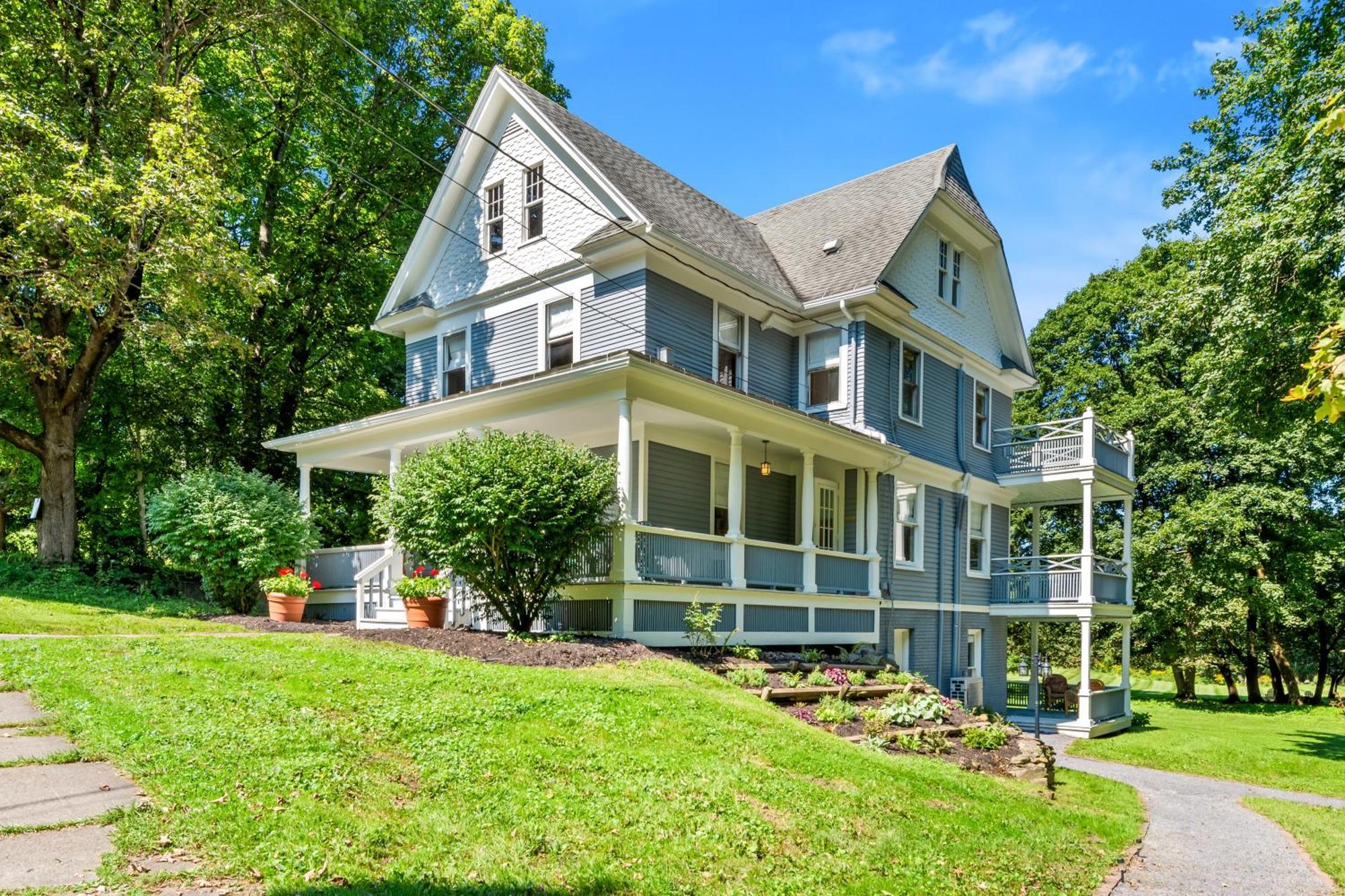 Benn Conger Inn Groton Екстериор снимка