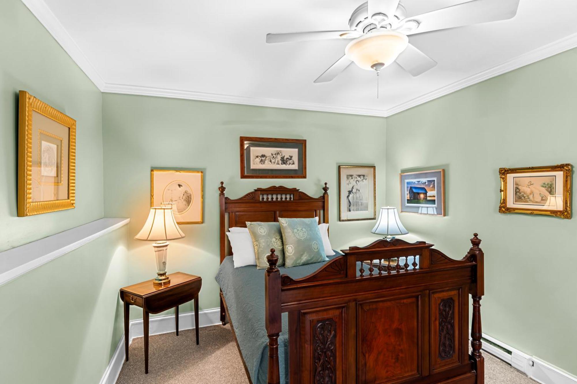 Benn Conger Inn Groton Екстериор снимка