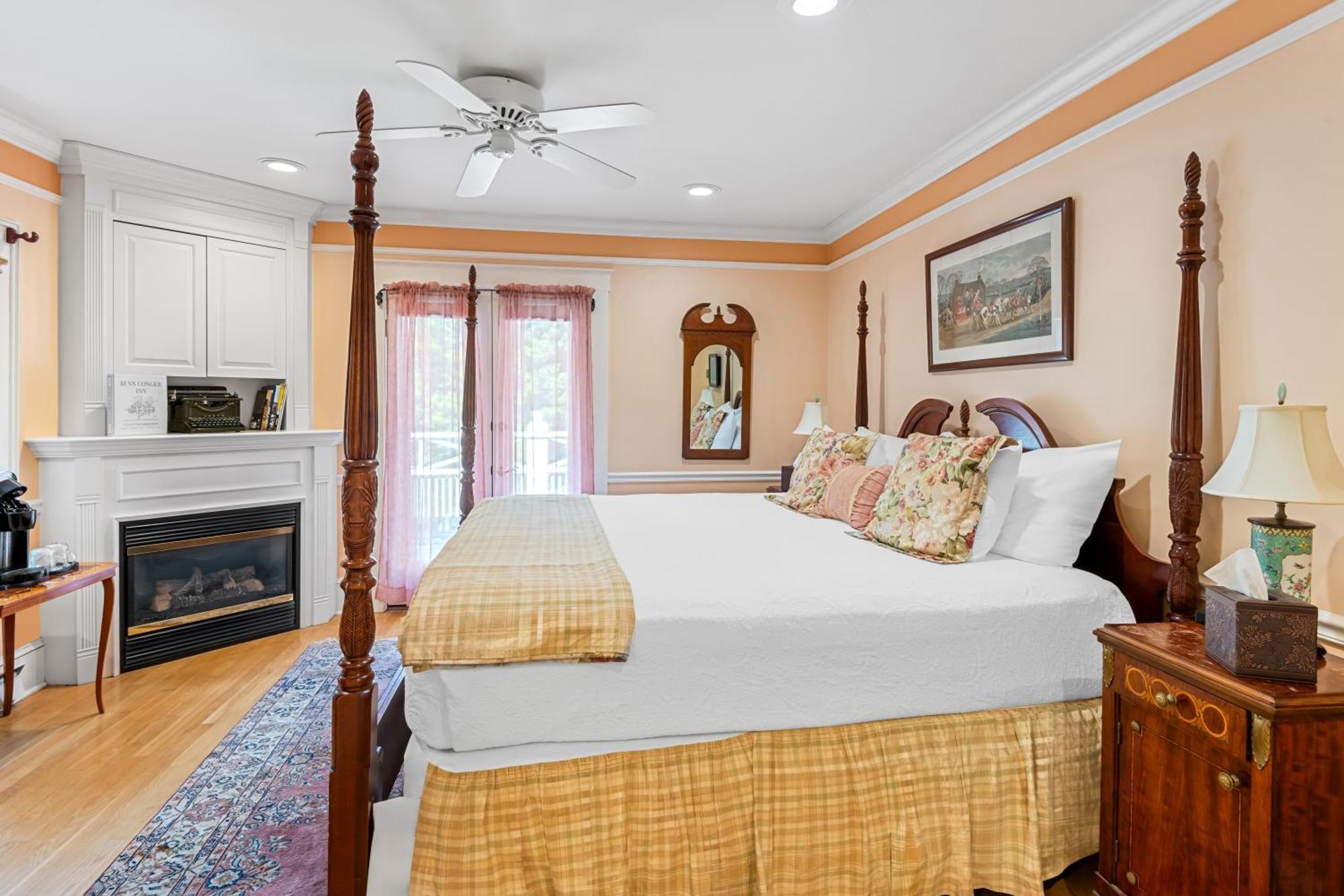 Benn Conger Inn Groton Екстериор снимка